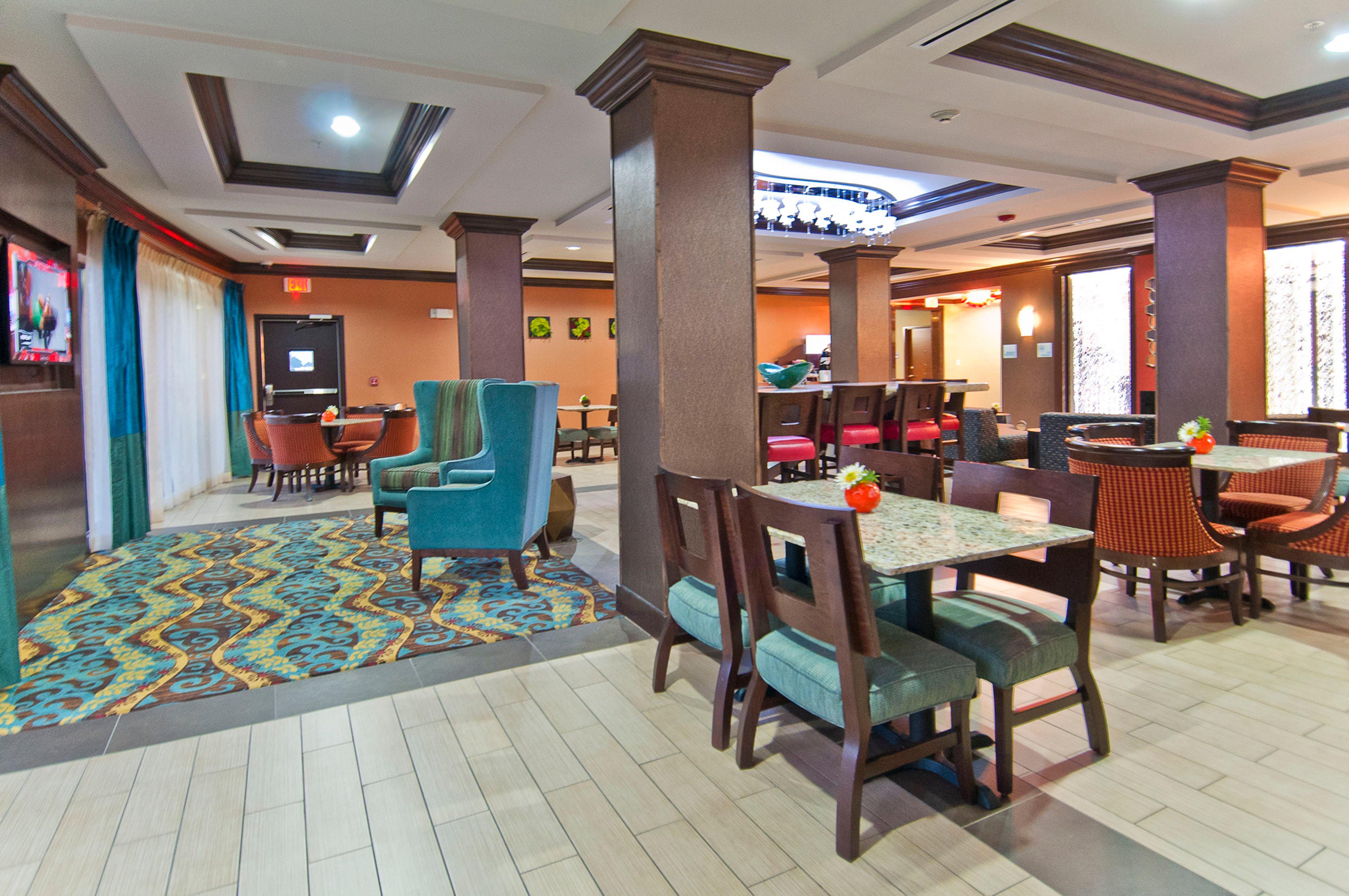 Holiday Inn Express & Suites San Antonio Frost Bank Center By Ihg Zewnętrze zdjęcie