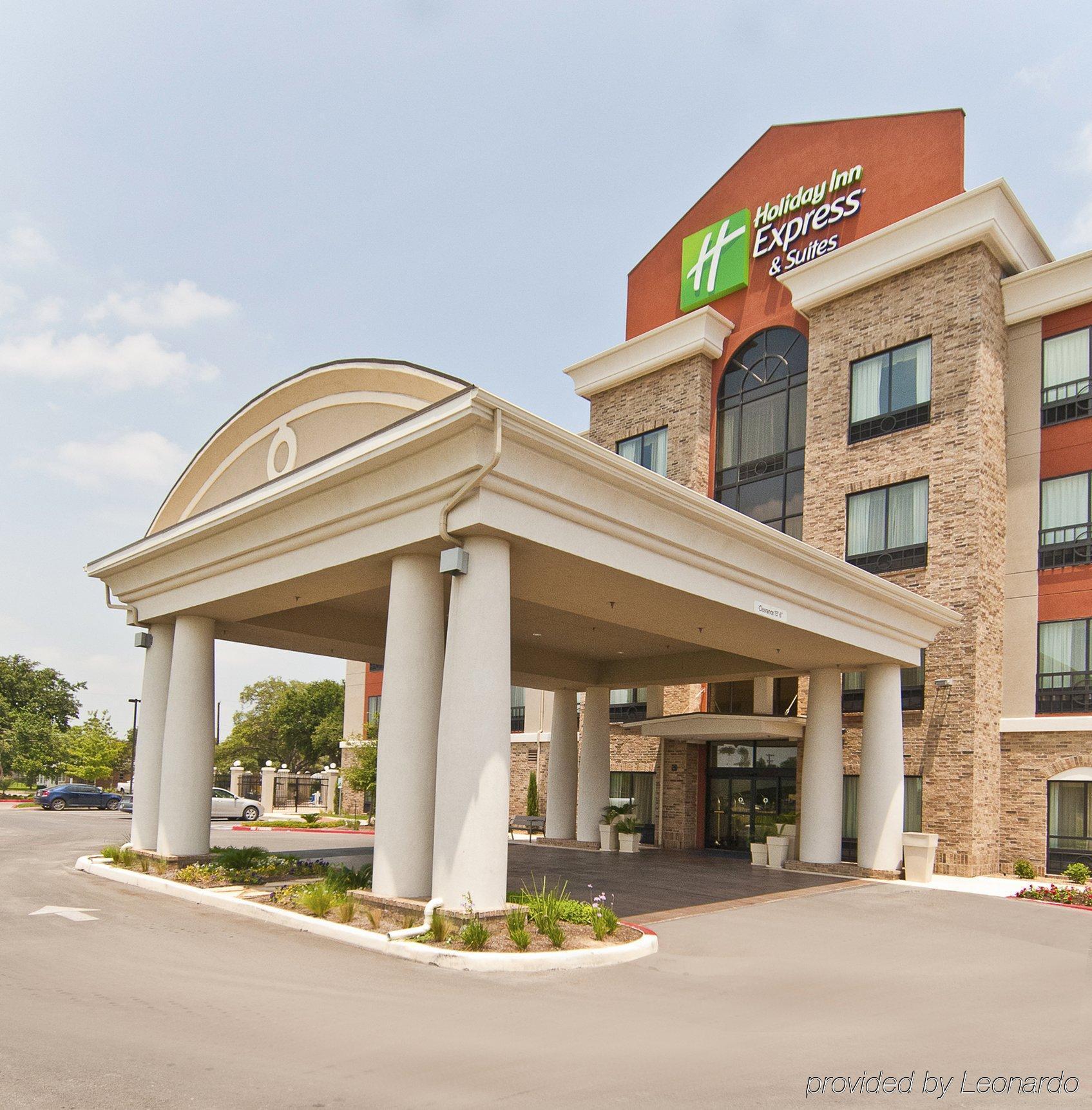 Holiday Inn Express & Suites San Antonio Frost Bank Center By Ihg Zewnętrze zdjęcie